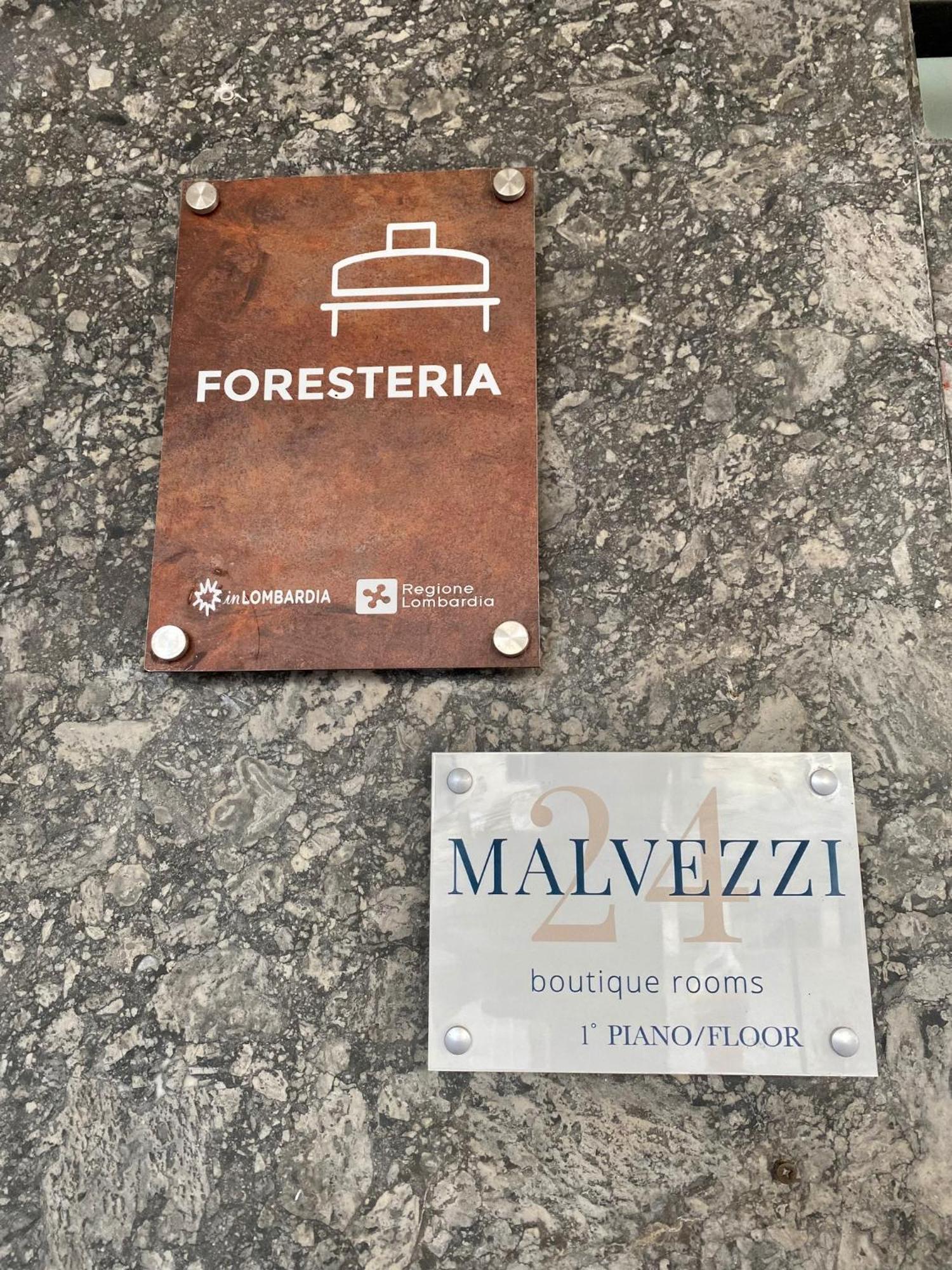 Malvezzi24 Boutique Rooms Дезенцано-дель-Гарда Экстерьер фото